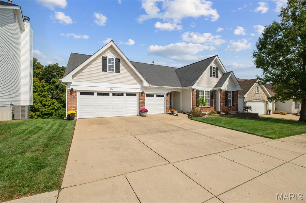 326 Palisades Ridge Court