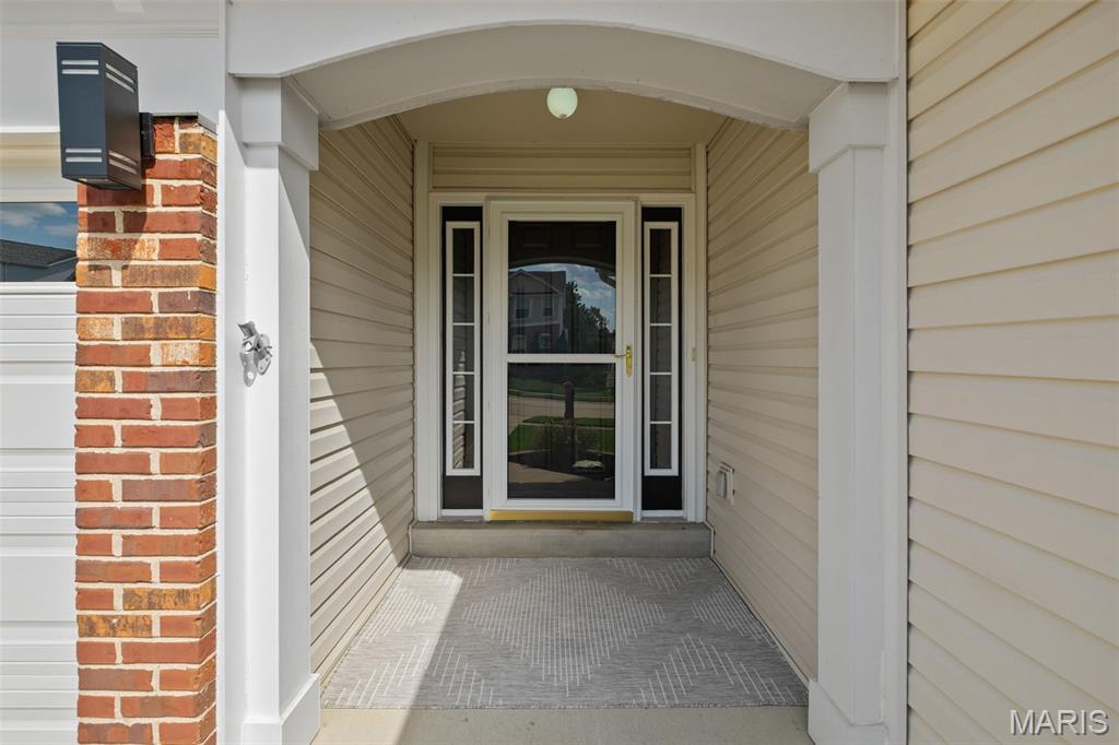 326 Palisades Ridge Court