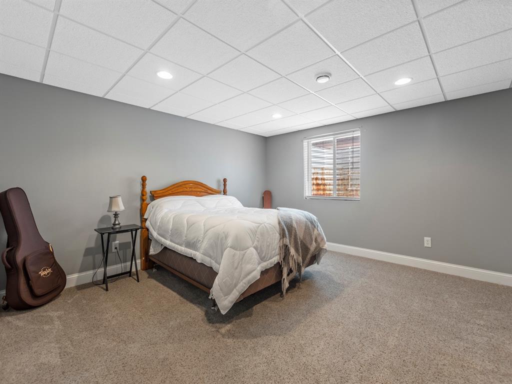 St Peters, Missouri 63366, United States, 4 Bedrooms Bedrooms, ,3 BathroomsBathrooms,Residential,Pending,131624