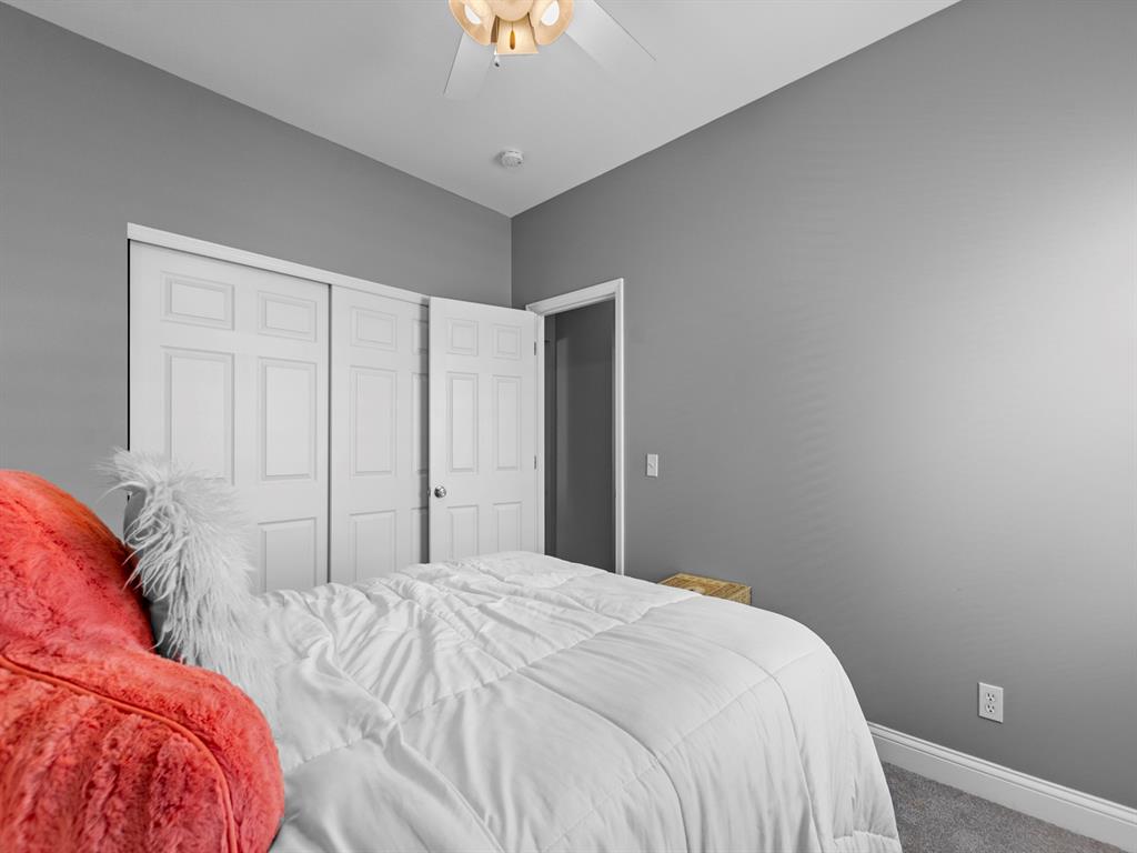 St Peters, Missouri 63366, United States, 4 Bedrooms Bedrooms, ,3 BathroomsBathrooms,Residential,Pending,131624