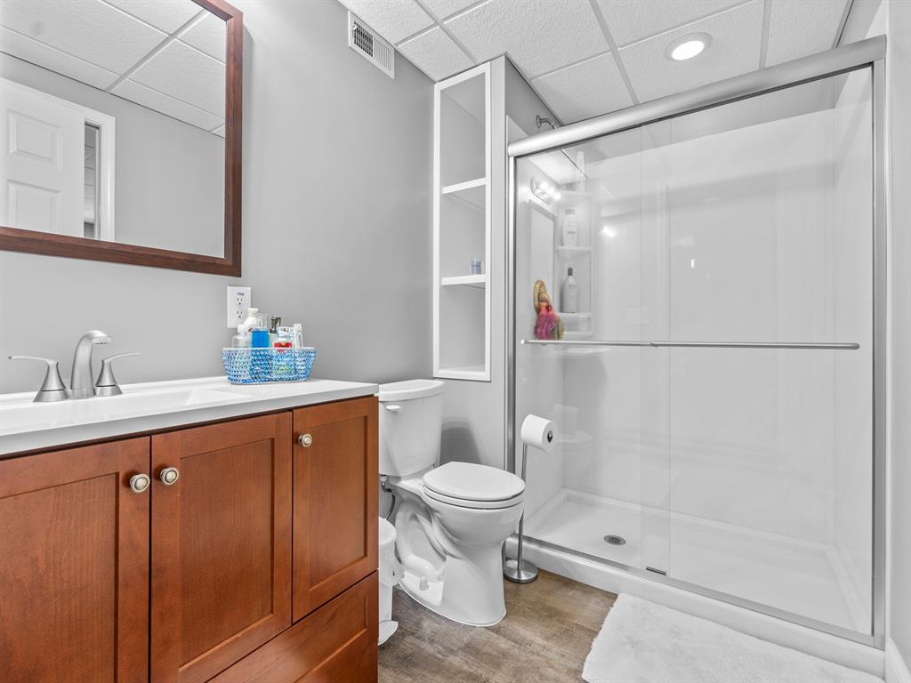 St Peters, Missouri 63366, United States, 4 Bedrooms Bedrooms, ,3 BathroomsBathrooms,Residential,Pending,131624