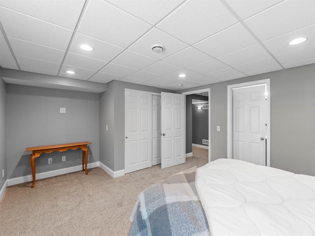 St Peters, Missouri 63366, United States, 4 Bedrooms Bedrooms, ,3 BathroomsBathrooms,Residential,Pending,131624