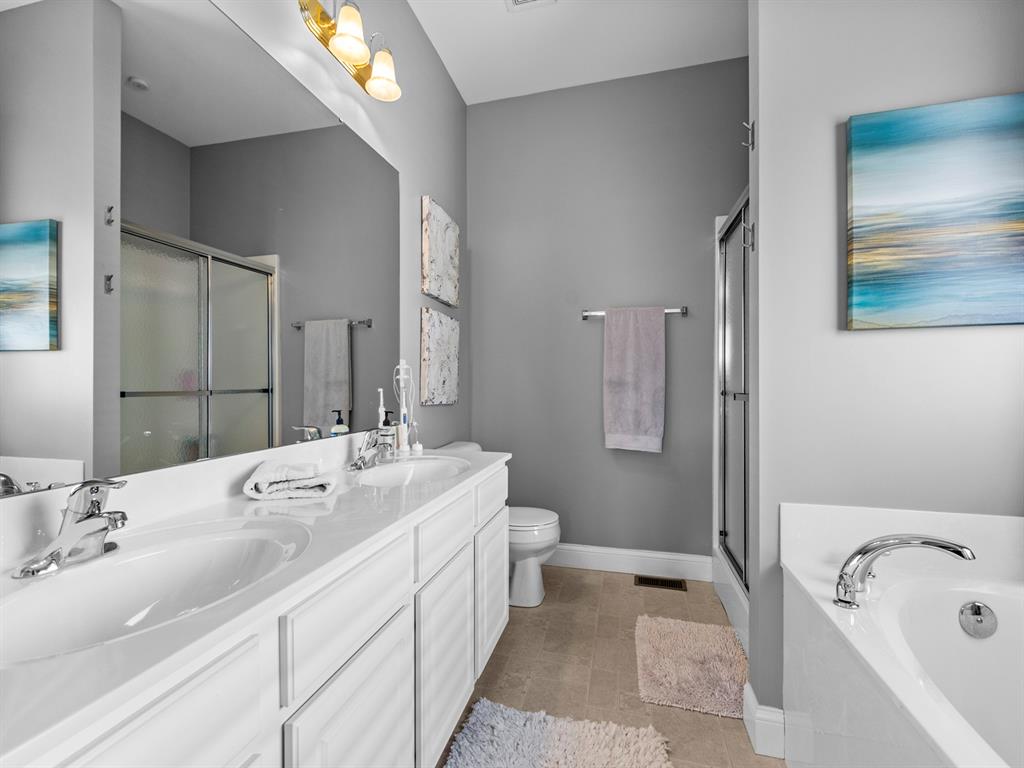 St Peters, Missouri 63366, United States, 4 Bedrooms Bedrooms, ,3 BathroomsBathrooms,Residential,Pending,131624