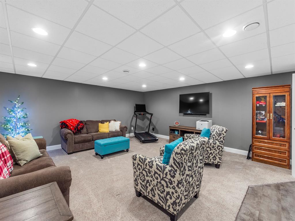 St Peters, Missouri 63366, United States, 4 Bedrooms Bedrooms, ,3 BathroomsBathrooms,Residential,Pending,131624