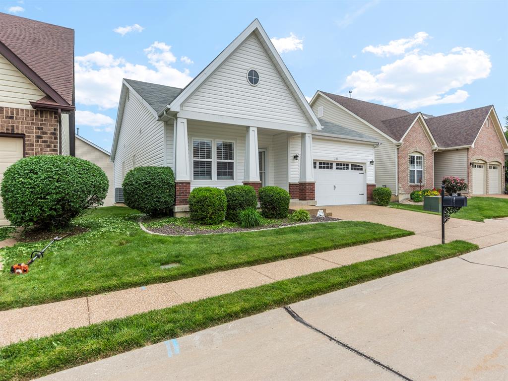 St Peters, Missouri 63366, United States, 4 Bedrooms Bedrooms, ,3 BathroomsBathrooms,Residential,Pending,131624