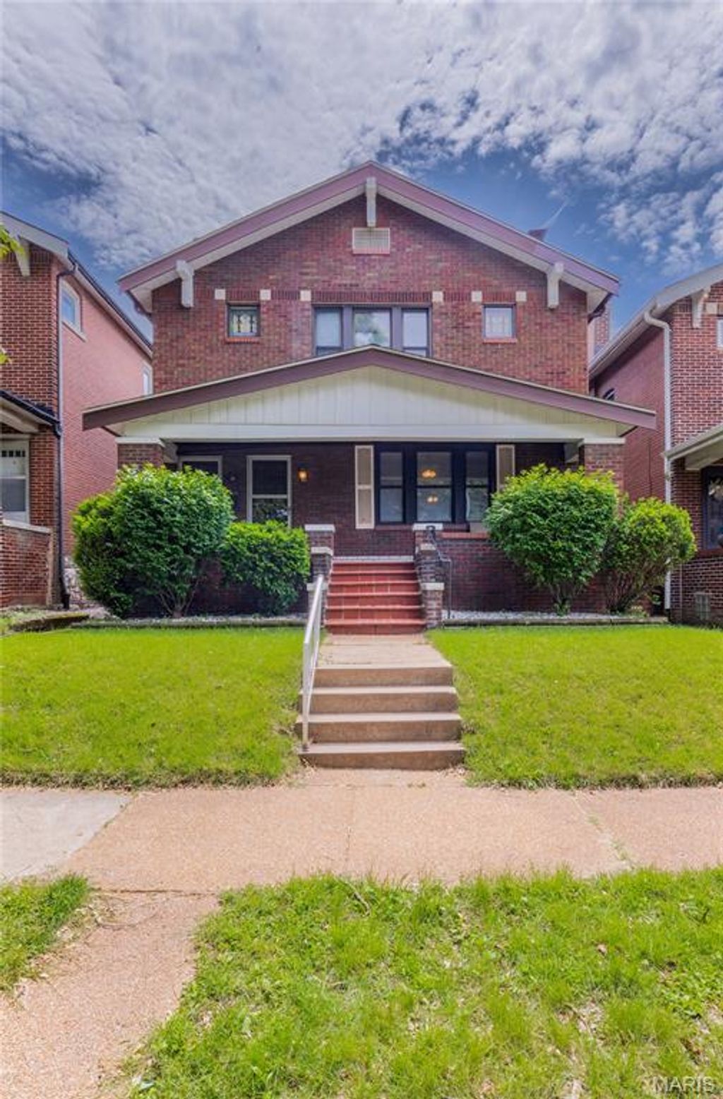 Photo of 3626 Bowen Street, St Louis, MO 63116 (MLS # 26027374)