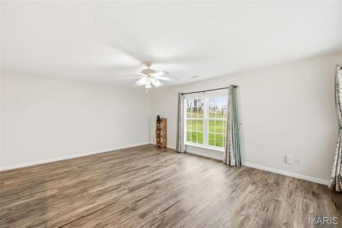Tiny photo for 655 Highway Jj, Elsberry, MO 63343 (MLS # 26017485)