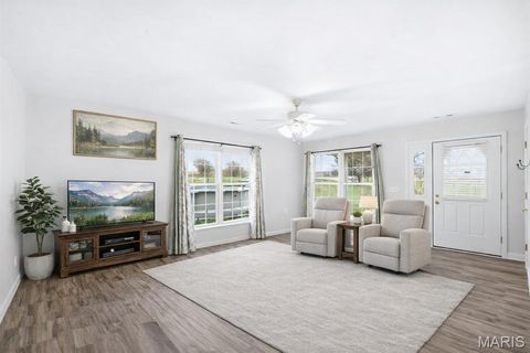 Tiny photo for 655 Highway Jj, Elsberry, MO 63343 (MLS # 26017485)