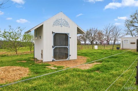 Tiny photo for 655 Highway Jj, Elsberry, MO 63343 (MLS # 26017485)
