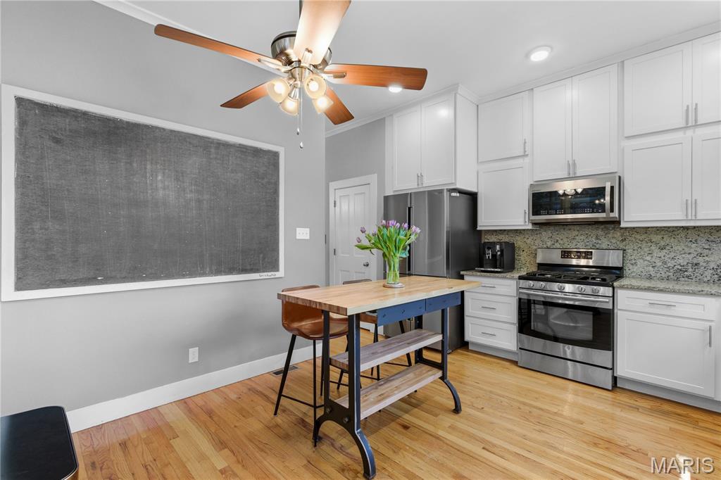 Lafayette Square - Benton Place - Residential