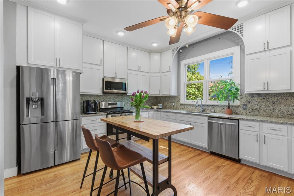 Lafayette Square - Benton Place - Residential