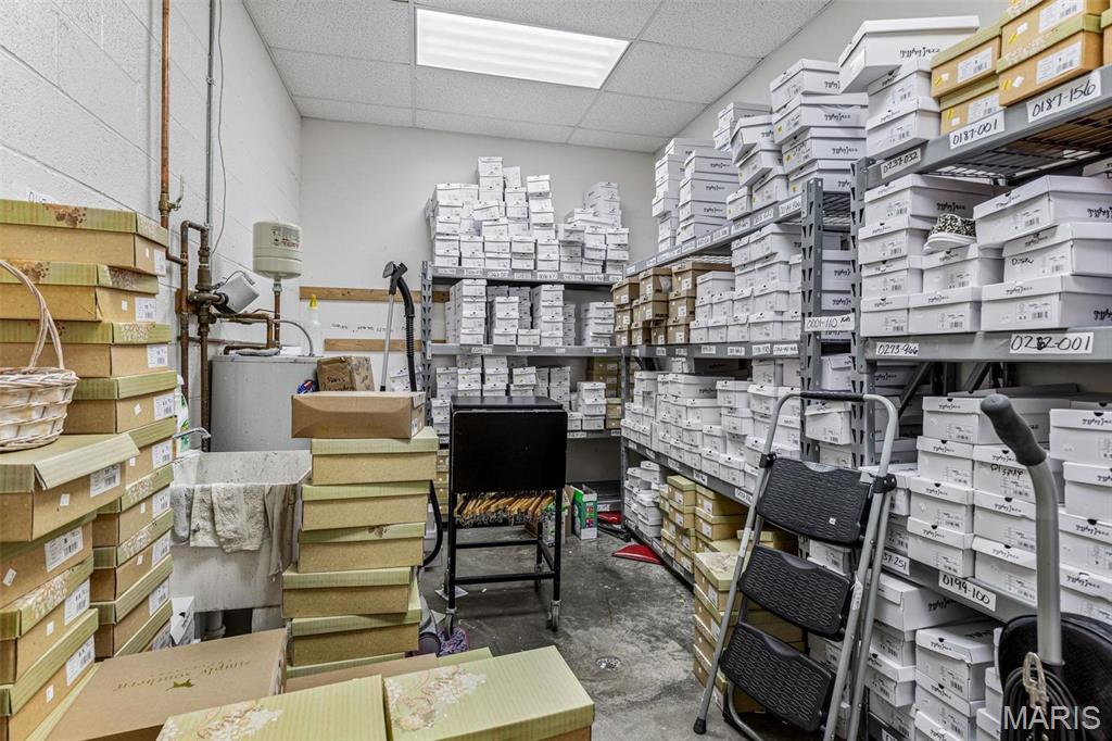 n/a - Commercial Sale