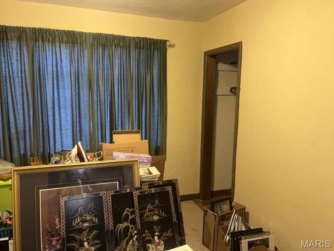 Tiny photo for 6830 Glades Avenue, St Louis, MO 63139 (MLS # 26030717)