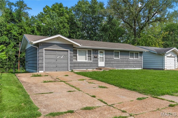 104 FENWICK DR, SAINT LOUIS, MO 63135 - Image ca217faeececf7bd86a0b8c79f33618a/3926234076