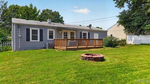 Tiny photo for 7017 Deerpath Drive, Unincorporated, MO 63123 (MLS # 26045163)