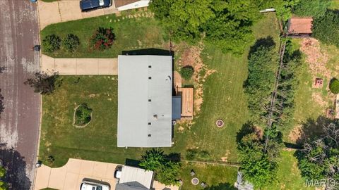 Tiny photo for 7017 Deerpath Drive, Unincorporated, MO 63123 (MLS # 26045163)
