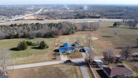 Photo of 306 County Road 469, Poplar Bluff, MO 63901 (MLS # 25080230)