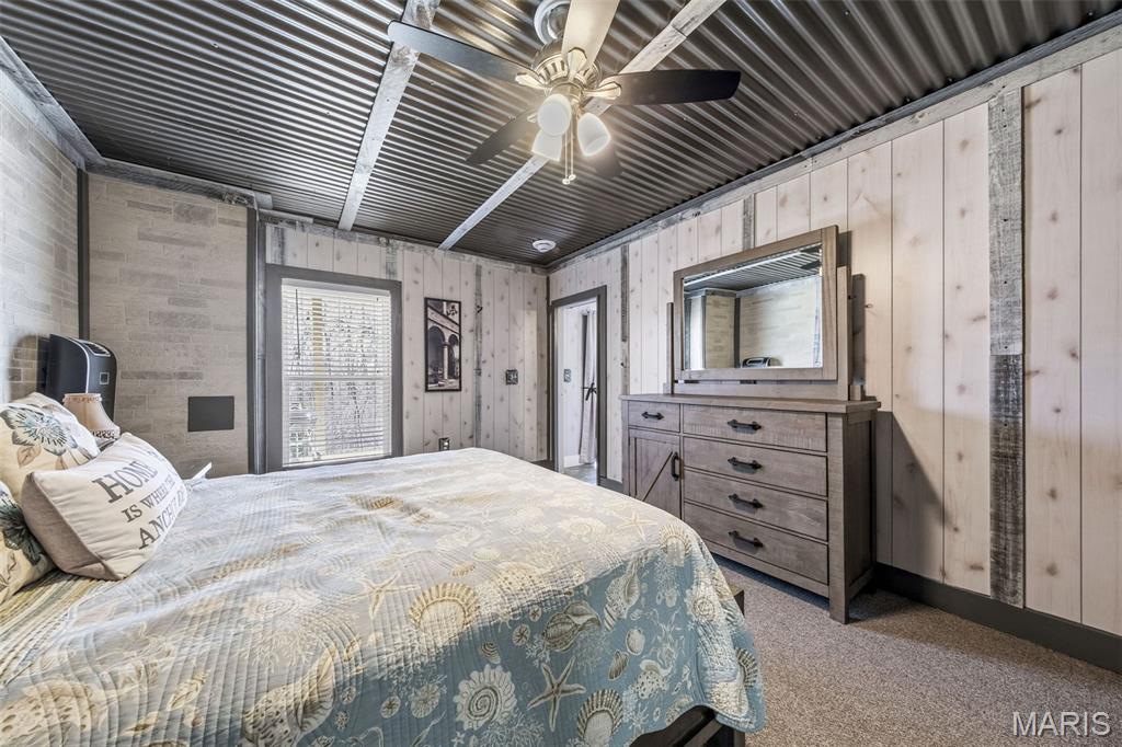 Montecito Village E - Residential