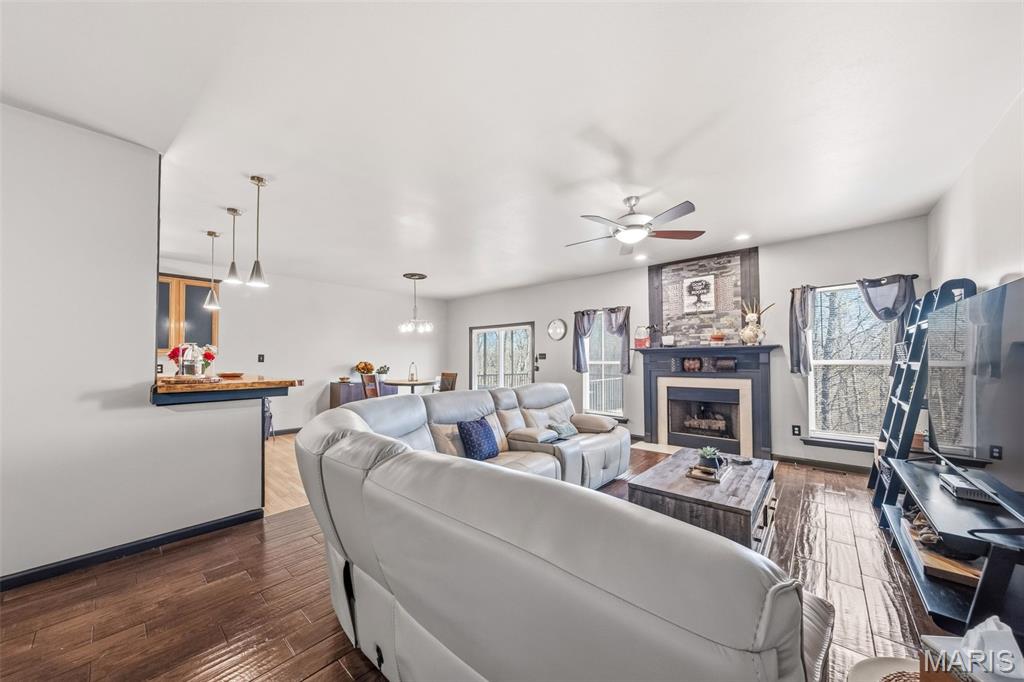 Montecito Village E - Residential