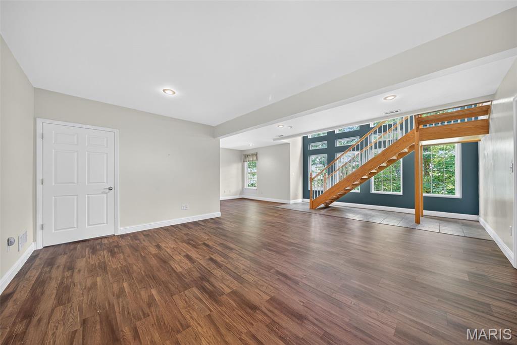 Defiance, Missouri 63341, United States, 5 Bedrooms Bedrooms, ,4 BathroomsBathrooms,Residential,Coming Soon,160290