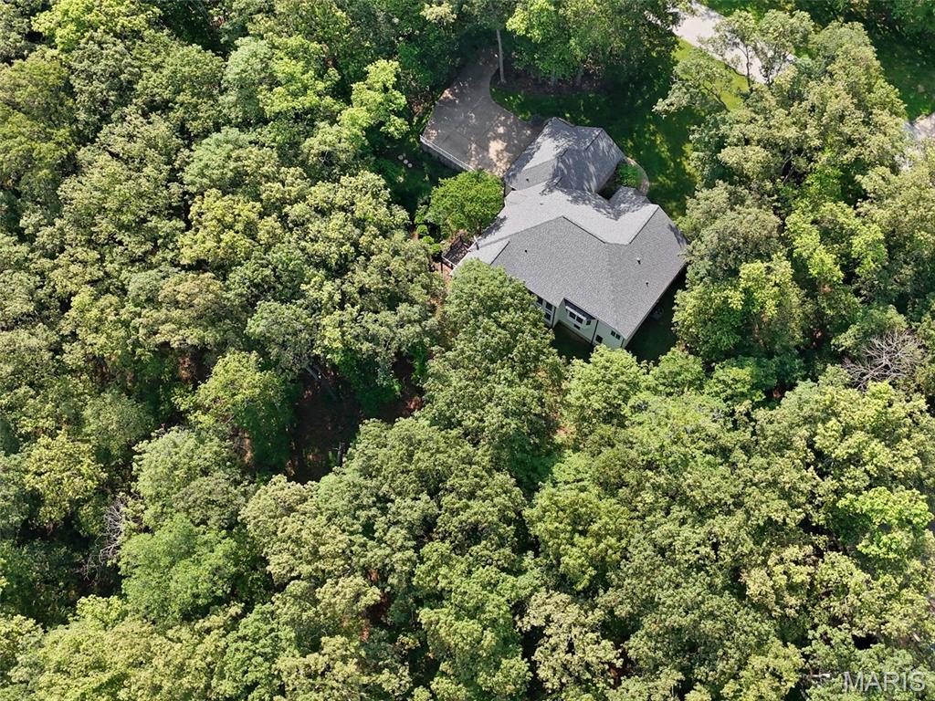 Defiance, Missouri 63341, United States, 5 Bedrooms Bedrooms, ,4 BathroomsBathrooms,Residential,Coming Soon,160290