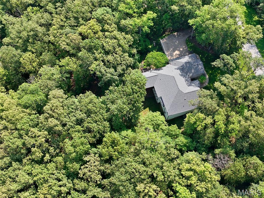 Defiance, Missouri 63341, United States, 5 Bedrooms Bedrooms, ,4 BathroomsBathrooms,Residential,Coming Soon,160290