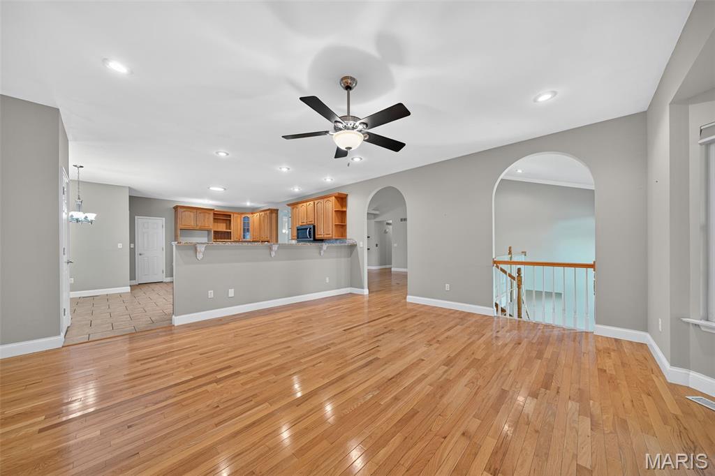 Defiance, Missouri 63341, United States, 5 Bedrooms Bedrooms, ,4 BathroomsBathrooms,Residential,Coming Soon,160290