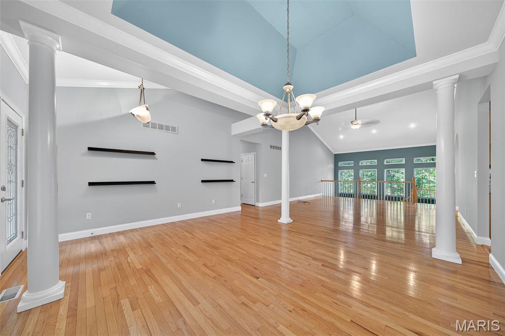 Defiance, Missouri 63341, United States, 5 Bedrooms Bedrooms, ,4 BathroomsBathrooms,Residential,Coming Soon,160290