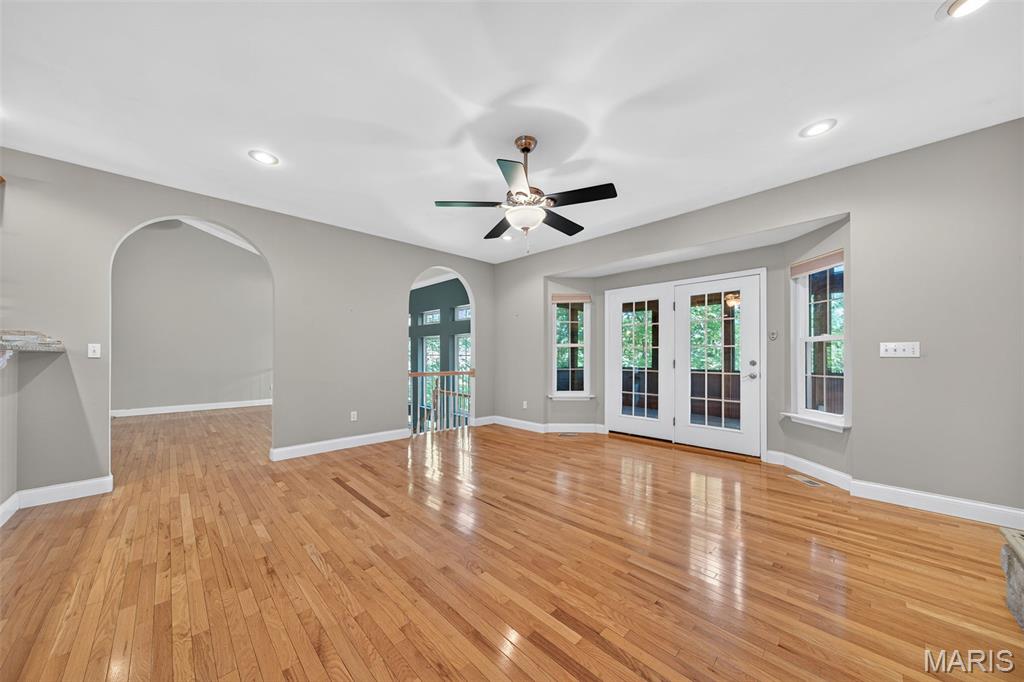 Defiance, Missouri 63341, United States, 5 Bedrooms Bedrooms, ,4 BathroomsBathrooms,Residential,Coming Soon,160290