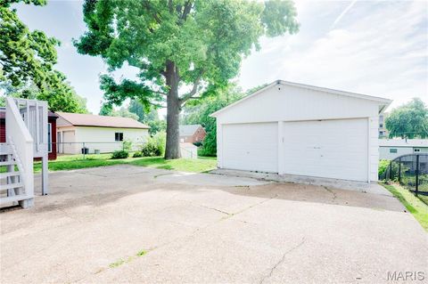 Tiny photo for 1830 Oconnell Avenue, St Louis, MO 63114 (MLS # 26036652)