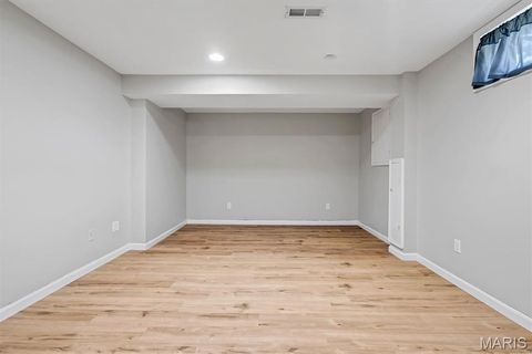 Tiny photo for 489 Westglen Village Drive, Ballwin, MO 63021 (MLS # 25072956)