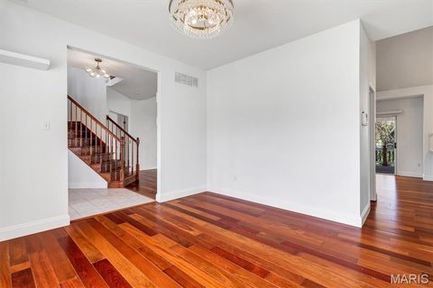 Tiny photo for 489 Westglen Village Drive, Ballwin, MO 63021 (MLS # 25072956)