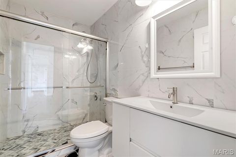 Tiny photo for 489 Westglen Village Drive, Ballwin, MO 63021 (MLS # 25072956)