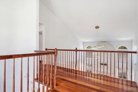 Tiny photo for 489 Westglen Village Drive, Ballwin, MO 63021 (MLS # 25072956)