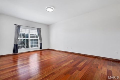 Tiny photo for 489 Westglen Village Drive, Ballwin, MO 63021 (MLS # 25072956)