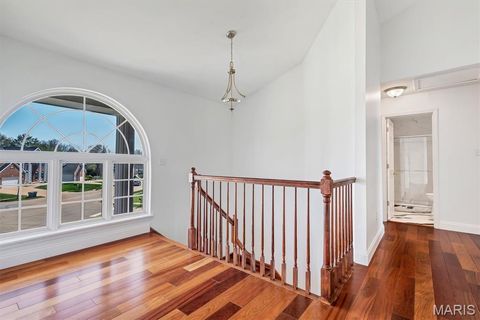 Tiny photo for 489 Westglen Village Drive, Ballwin, MO 63021 (MLS # 25072956)