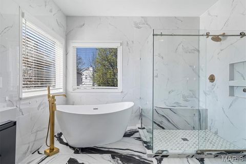 Tiny photo for 489 Westglen Village Drive, Ballwin, MO 63021 (MLS # 25072956)