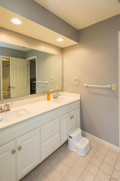 Tiny photo for 3525 Gettysburg Place, Jefferson City, MO 65109 (MLS # 26046119)