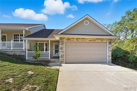 2715 Royal Oak Drive High Ridge MO 63049