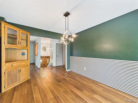 Tiny photo for 107 Vaughan Avenue, St Robert, MO 65584 (MLS # 26030625)