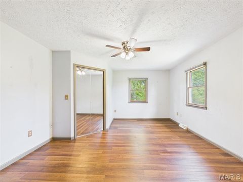 Tiny photo for 107 Vaughan Avenue, St Robert, MO 65584 (MLS # 26030625)
