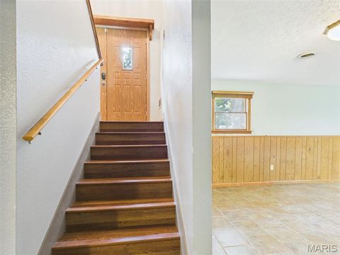 Tiny photo for 107 Vaughan Avenue, St Robert, MO 65584 (MLS # 26030625)