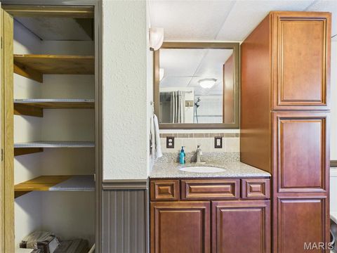 Tiny photo for 107 Vaughan Avenue, St Robert, MO 65584 (MLS # 26030625)