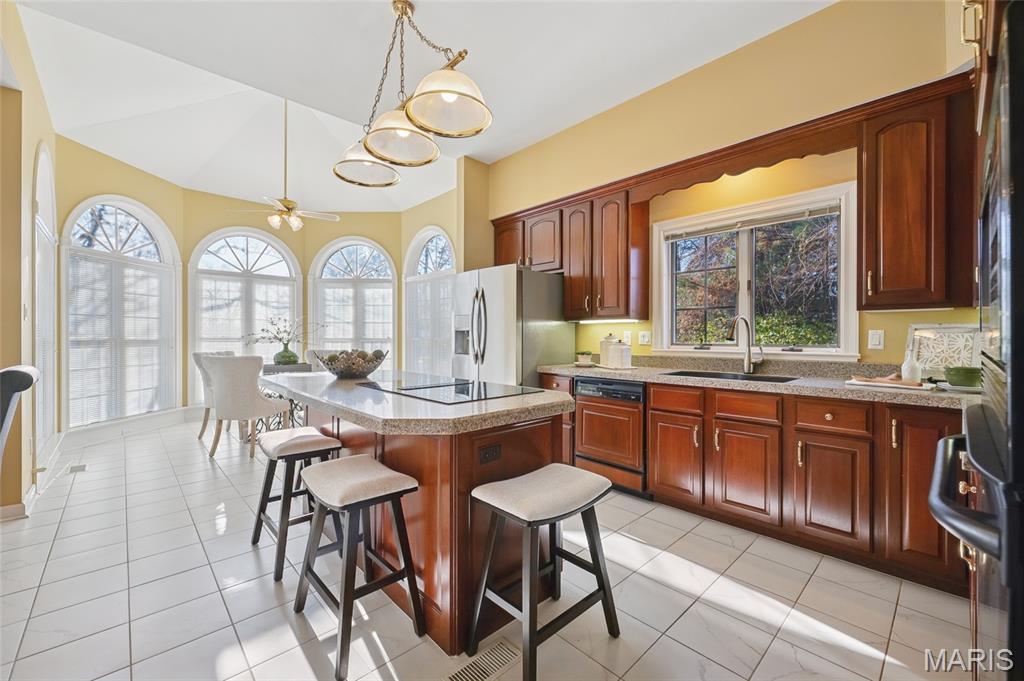 605 Spyglass Summit Drive