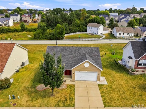 Tiny photo for 212 Limerick Avenue, Wentzville, MO 63385 (MLS # 26047146)