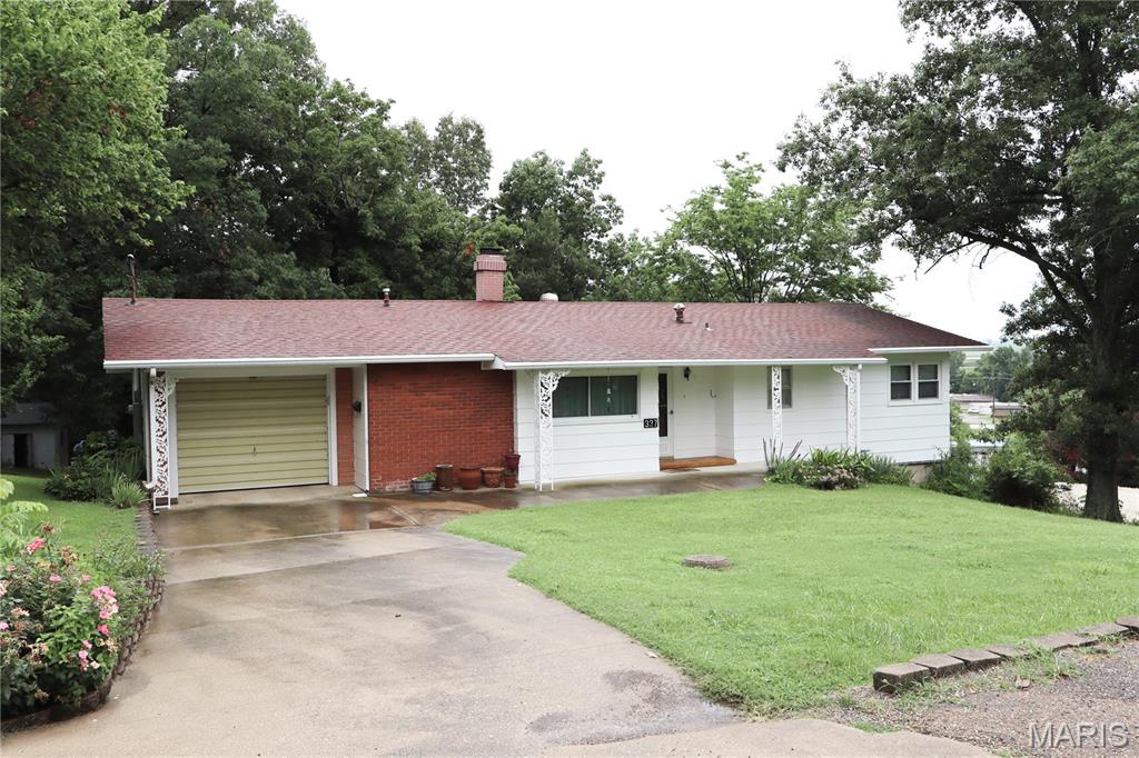 337 S Elm Street