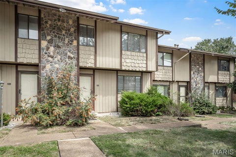 Tiny photo for 2804 Savoy Drive #2804, Lake Saint Louis, MO 63367 (MLS # 26058812)