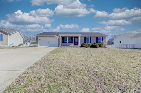 Tiny photo for 449 Fawn Run Drive, Troy, MO 63379 (MLS # 26007329)