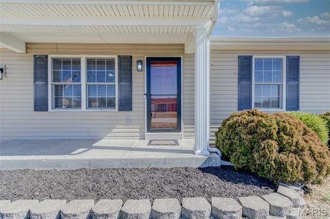 Tiny photo for 449 Fawn Run Drive, Troy, MO 63379 (MLS # 26007329)