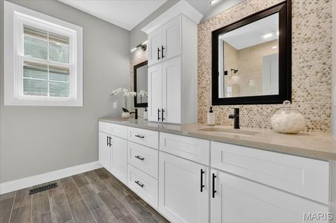 Tiny photo for 506 Coverdale Lane, Kirkwood, MO 63122 (MLS # 25066850)